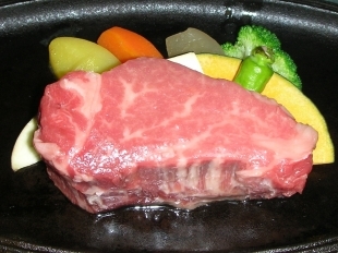 牛ヒレ肉ステ-キ 牛ヒレ肉ステ-キ