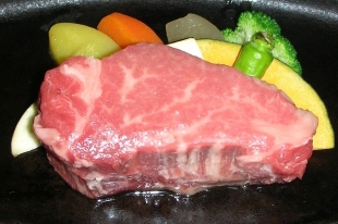  牛ヒレ肉ステ－キ 　　 